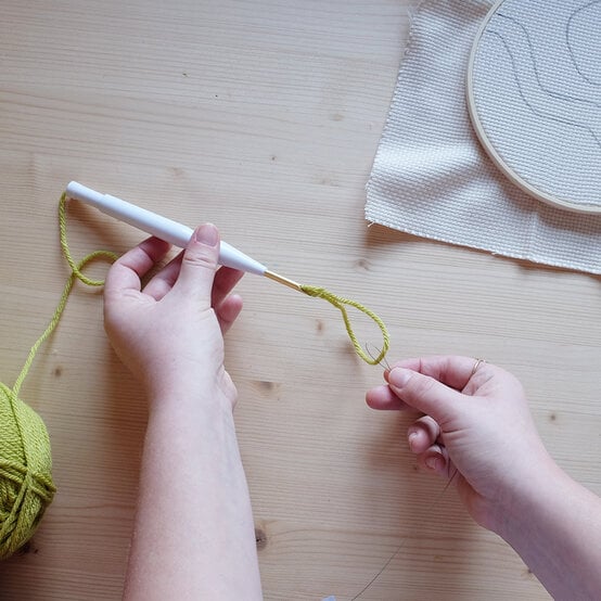 how_to_make_a_collection_of_punch_needle_hoop_art_pn_10.jpg?sw=554&q=85