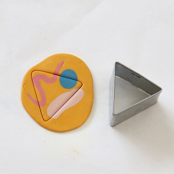 Necklace%201.jpg?sw=554&q=85