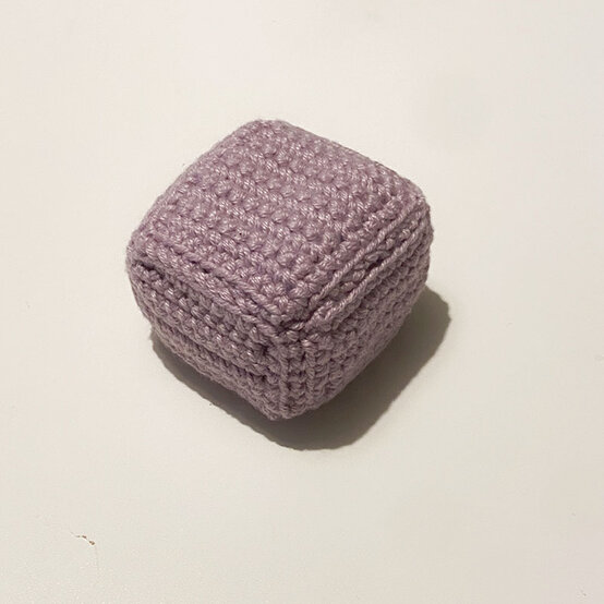 Tiny%5FFriends%5FChristmas%2Dpresents3.JPG?sw=554&q=85