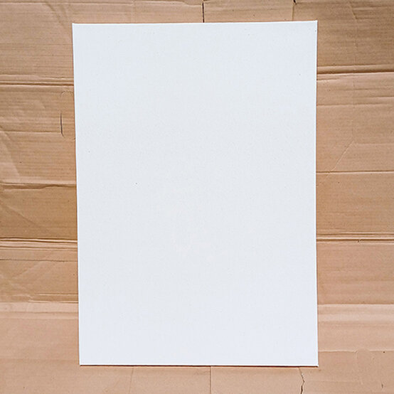 idea_gravity-drip-canvas-with-spray-paint_step1a.jpg?sw=554&q=85