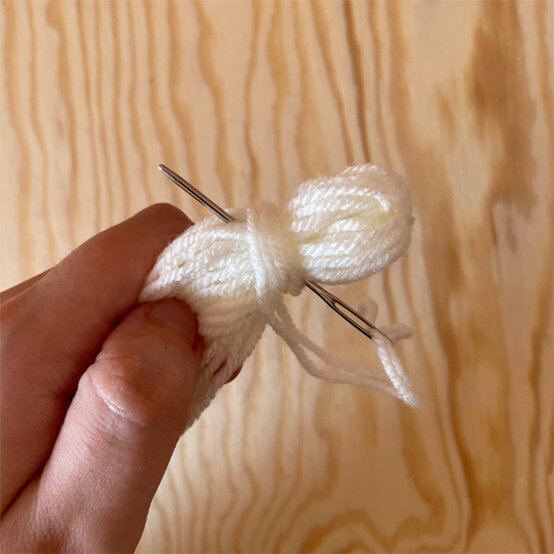 tassel-ghost_7d.jpg?sw=554&q=85