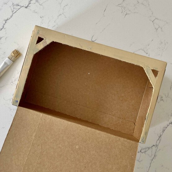 Idea_how-to-make-a-craft-roll-nativity-scene_step2.jpg?sw=554&q=85