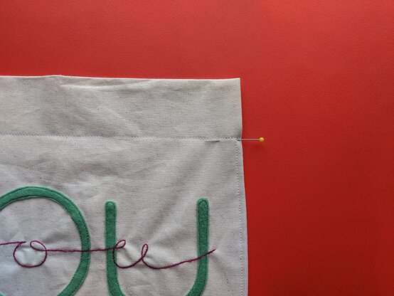 wall_hanging_pin_11.jpg?sw=554&q=85