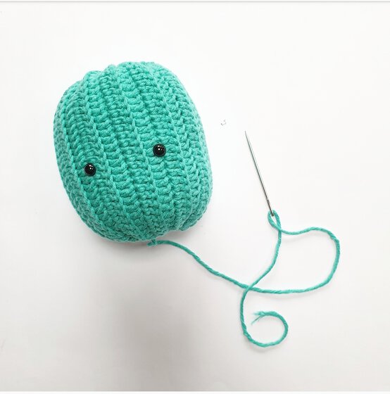 how_to_make_amigurumi_cactus_characters_3.jpg?sw=554&q=85