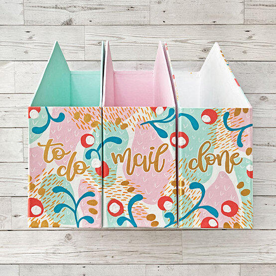 personalised-home-office-decor_document-file_step3.jpg?sw=554&q=85