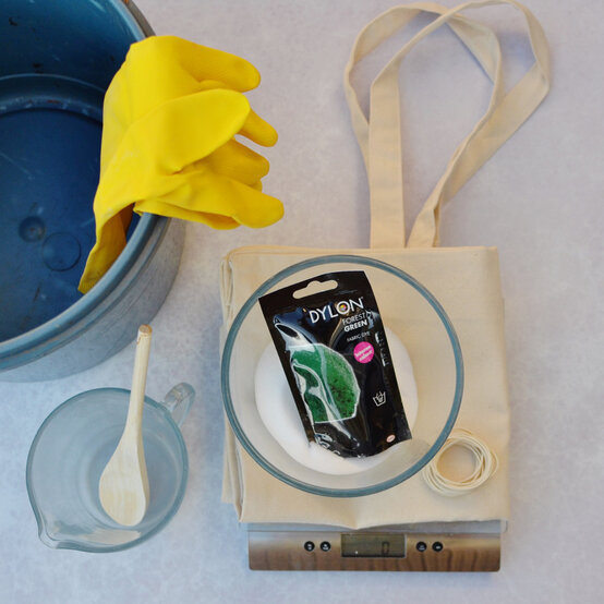 tie-dye-bag2.jpg?sw=554&q=85