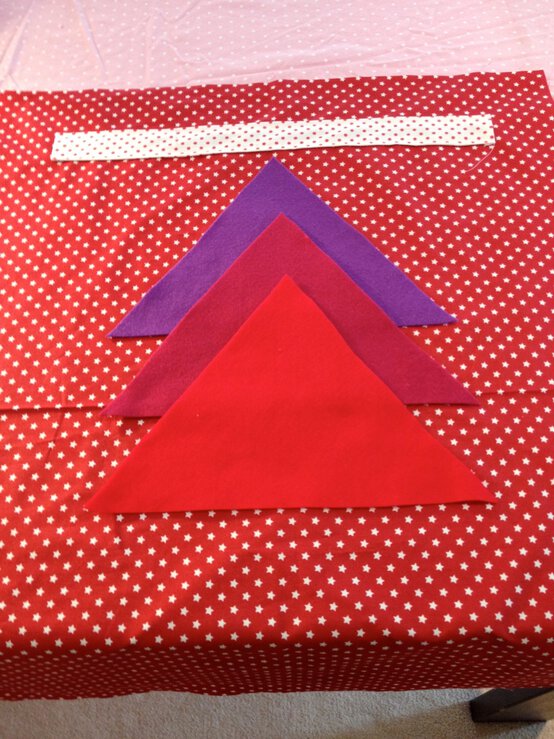 santa-sack13.jpg?sw=554&q=85