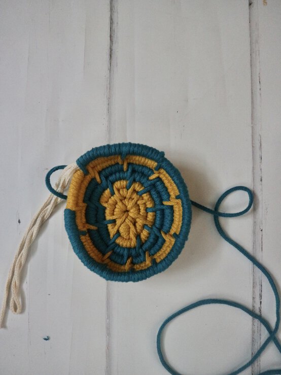 how_to_make_a_basket_10.jpg?sw=554&q=85