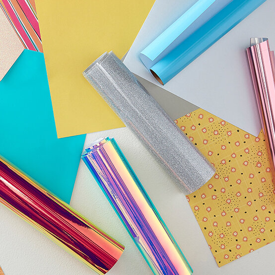 idea_get-started-in-cricut-accessories_vinyl.jpg?sw=554&q=85