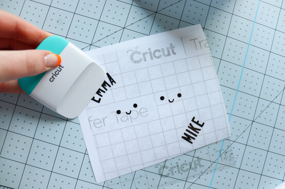 valentines-mugs-step-6.0.jpg?sw=554&q=85