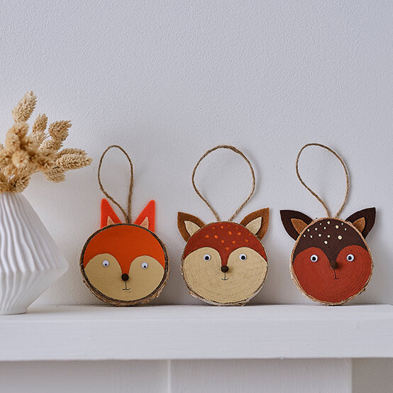 kids-autumn-projects-under-10-hero-6.jpg?sw=554&q=85