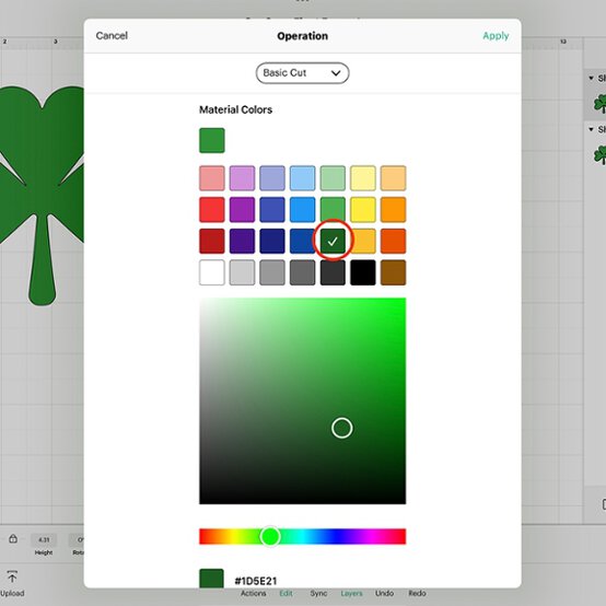 Cricut-How-to-Make-a-Shamrock-Wreath_step4a.jpg?sw=554&q=85