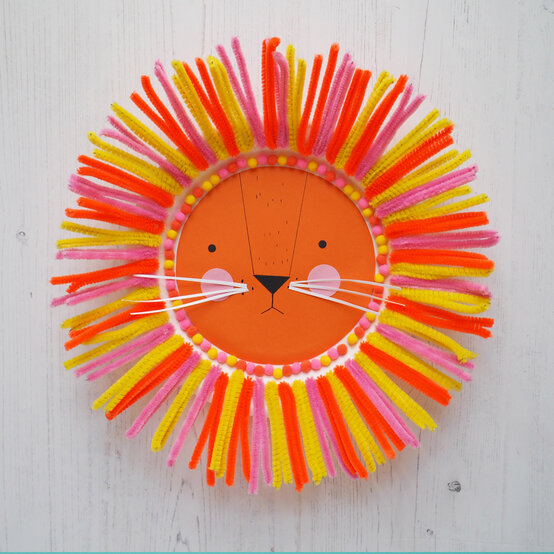 how-to-make-a-paper-plate-lion.jpg?sw=554&q=85