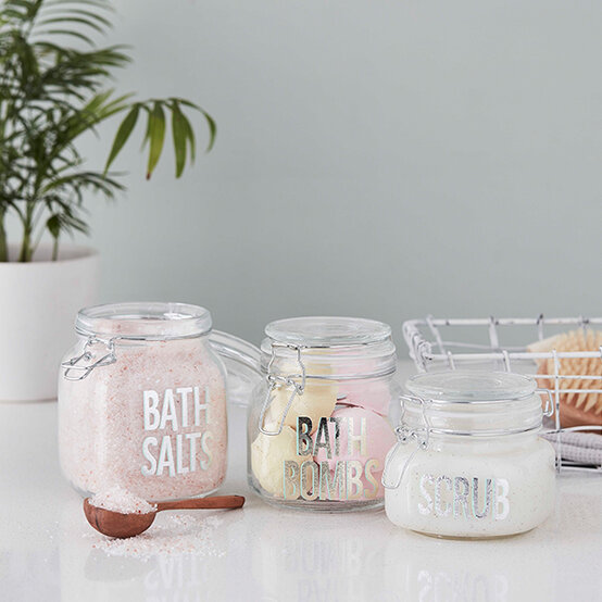 toiletry-jars-square.jpg?sw=554&q=85