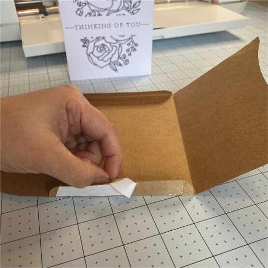 drawn-cricut-card-21a.jpg?sw=554&q=85