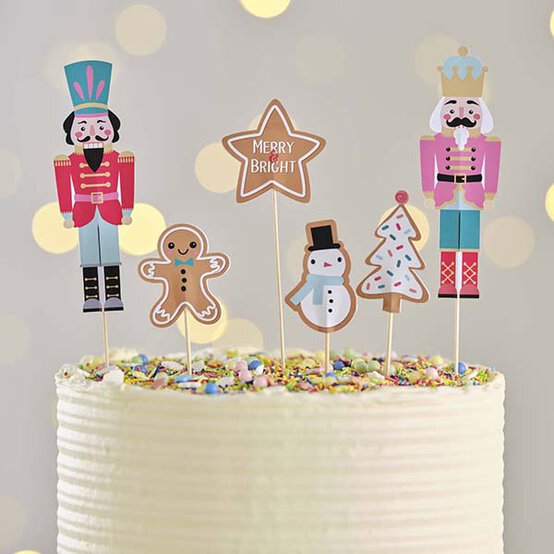 ideas%5Ftraditional%2Dprojects%2Dto%2Dmake%2Dfor%2Dchirstmas%5Ftoppers.jpg?sw=554&q=85