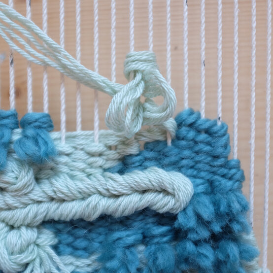 23_xmas_weave.jpg?sw=554&q=85