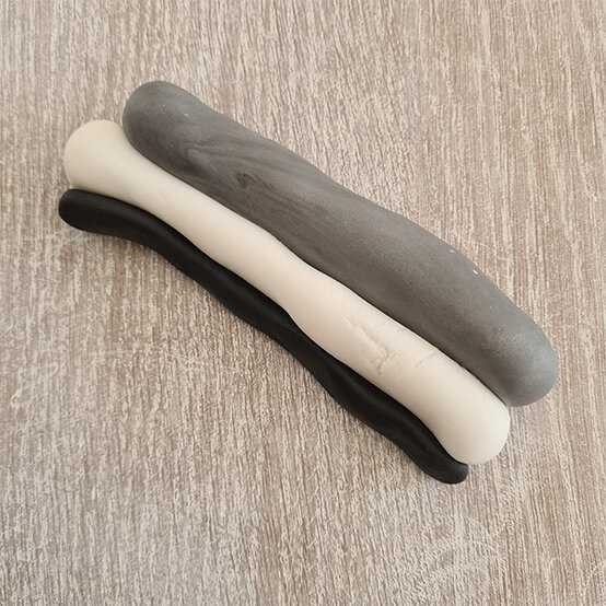 haunted-house-cake-5b.jpg?sw=554&q=85