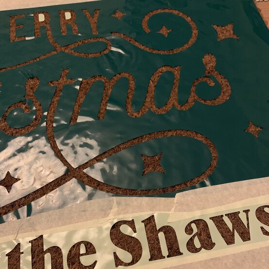 cricut_how-to-make-a-personalised-door-mat_step7_2.jpg?sw=554&q=85