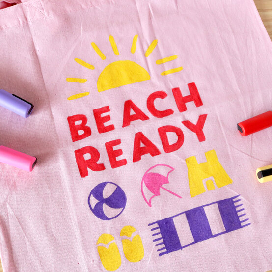 idea_illustrated-tote-bag_step6.jpg?sw=554&q=85