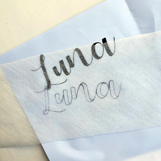 how-to-make-a-personalised-pet-%20stocking_Step1b.jpg?sw=554&q=85