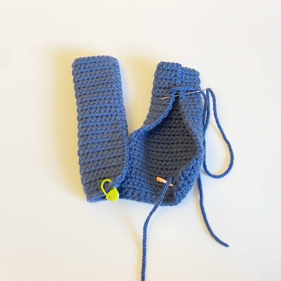 Idea_how-to-make-amigurumi-dolls_laila7b.jpg?sw=554&q=85