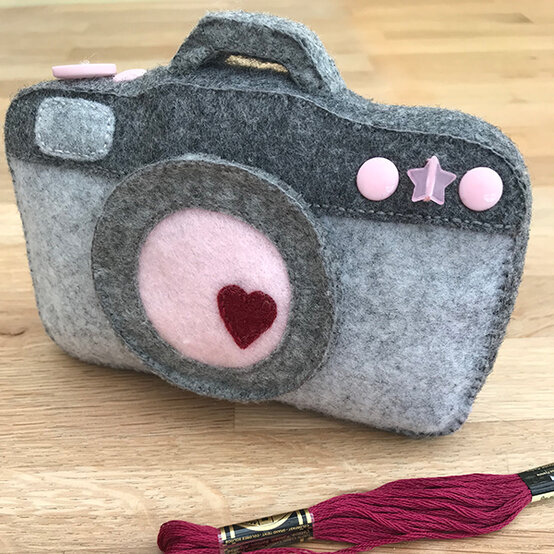 artisan-joey-daley-stitched-camera.jpg?sw=554&q=85