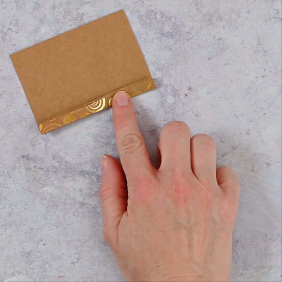 diwali-diya-lamp-card-3a.jpg?sw=554&q=85