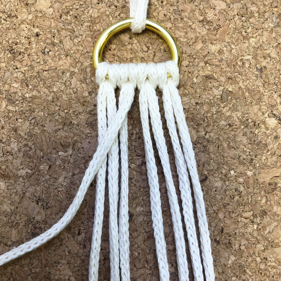 how_to_make_a_macrame_keyring_step_1.jpg?sw=554&q=85
