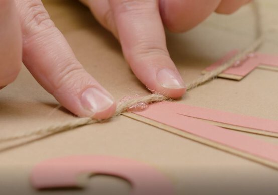 cricut-easter-bunting_step_13.jpg?sw=554&q=85