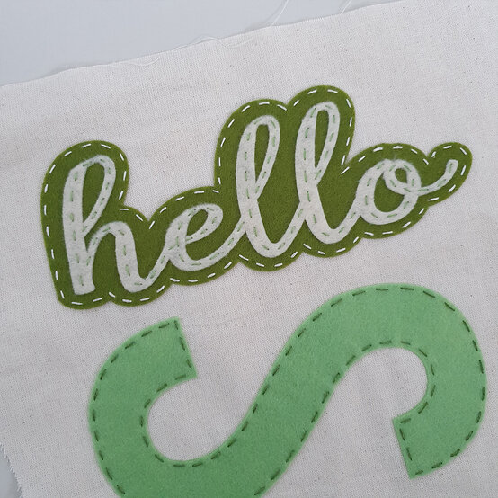 cricut-how-to-make-a-penant-flag-step5.1.jpg?sw=554&q=85