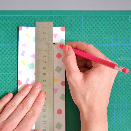 paper-lanterns3.jpg?sw=554&q=85