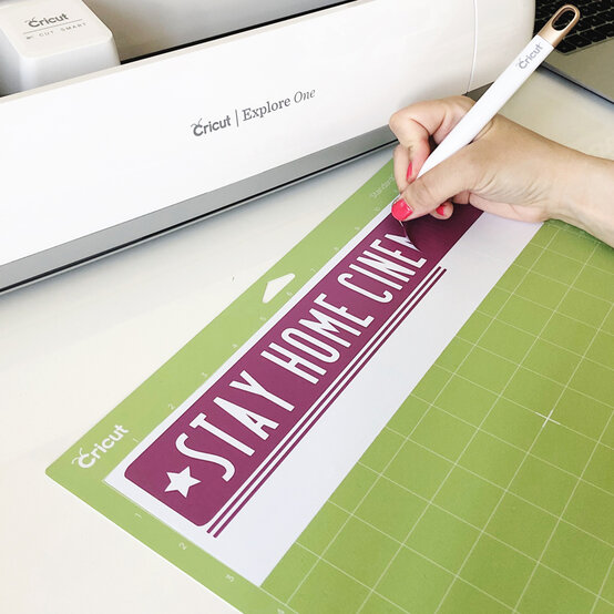 movie-night-blackboard_step-8_edit.jpg?sw=554&q=85