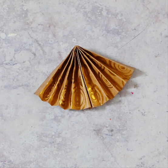 diwali-diya-lamp-card-5c.jpg?sw=554&q=85