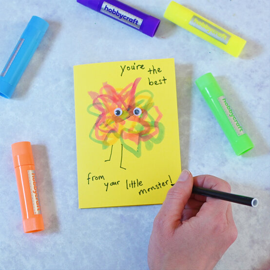 kids-fathers-day-cards-monster-card-step-1c.jpg?sw=554&q=85