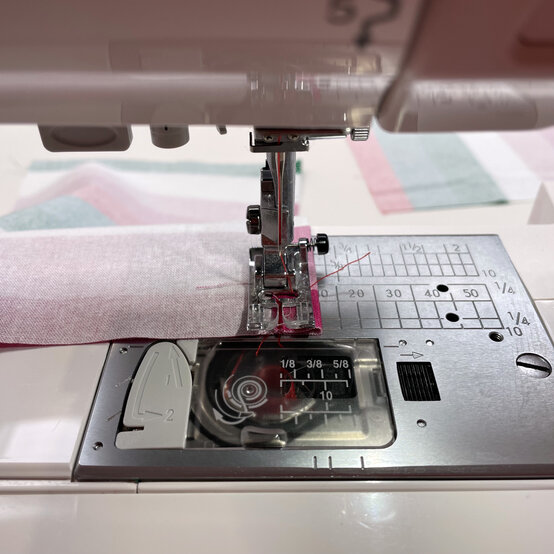 how-to-sew-an-apron_step7_2.jpg?sw=554&q=85