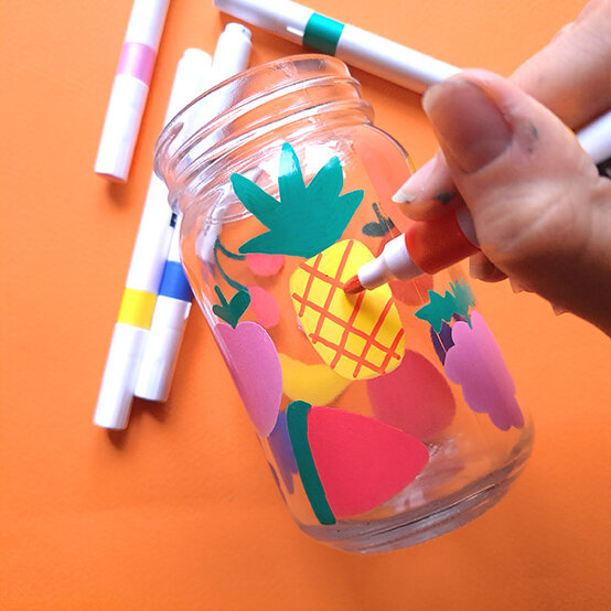 idea%5Fglass%2Dpainting%2Dideas%2Dfor%2Dbeginners%5Fstep%2D12.jpg?sw=554&q=85