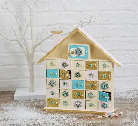 advent-house-shoot.jpg?sw=554&q=85