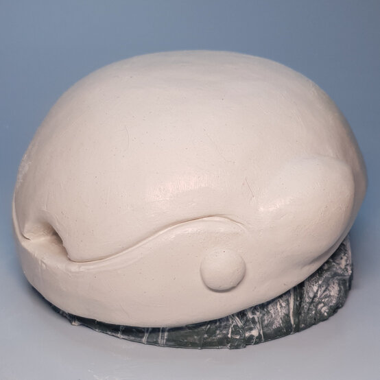 Idea_how-to-make-a-yarn-bowl-with-air-drying-clay_step7a.jpg?sw=554&q=85