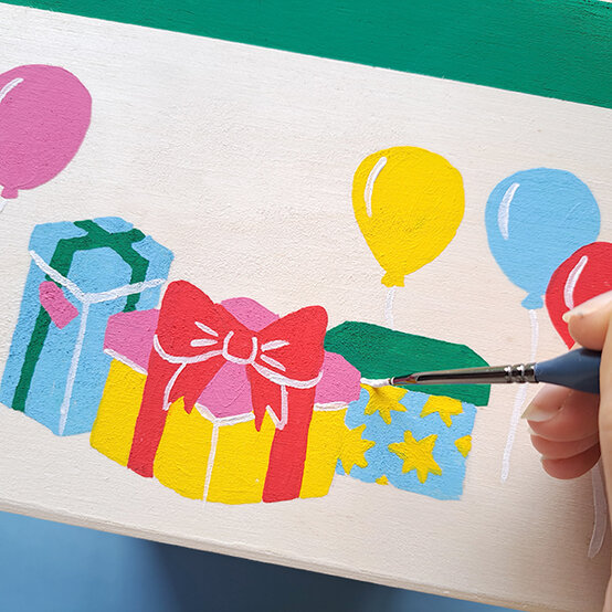 ideas%5Fhow%2Dto%2Dpaint%2Da%2Dmemory%2Dbox%5Fstep%2D3b.jpg?sw=554&q=85