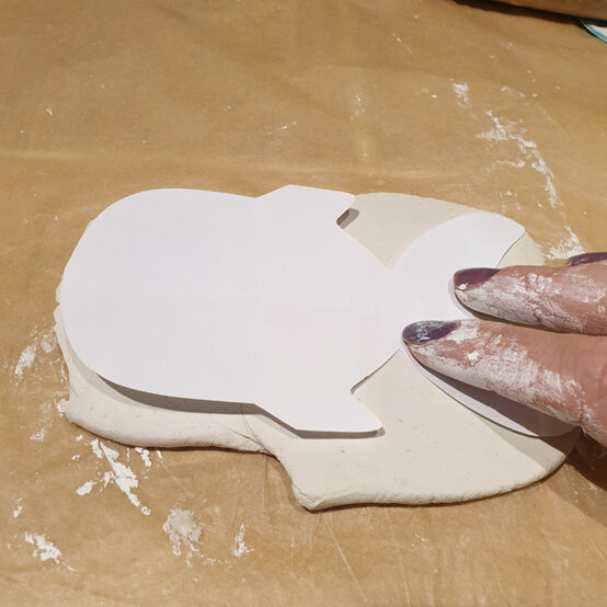 idea_messy-crafts-for-kids_step2a.jpg?sw=554&q=85