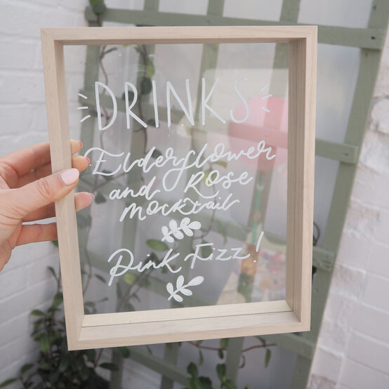 glass-lettering-final3.jpg?sw=554&q=85