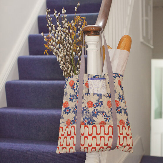 How to Make a Shopping Bag image number 1