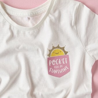 Cricut: How to Make a Pocket Pal Using Iron-On Vinyl Scraps