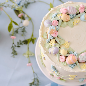 How to Make an Easter Floral Wreath Cake