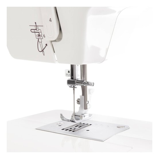 Hobbycraft 32S Sewing Machine image number 6