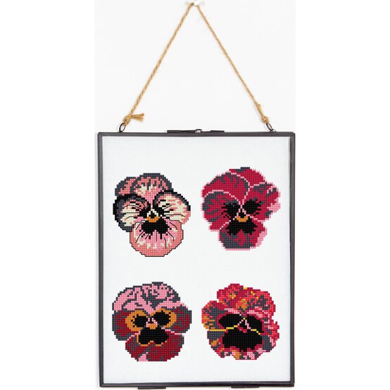 FREE PATTERN DMC Pansy Gang Cross Stitch 0088 image number 4