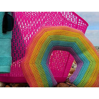 How to Crochet a Travel Pillow