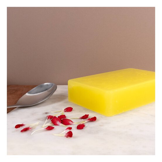 Argan Oil Melt and Pour Soap Base 1kg image number 2