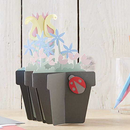 Cricut: How to Make a Mother's Day Flower Pot Card image number 1